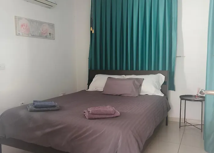 Efterpis12 St. House Prázdninový dům